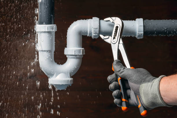 Professional Leak Detection technician working in Diamond, MO